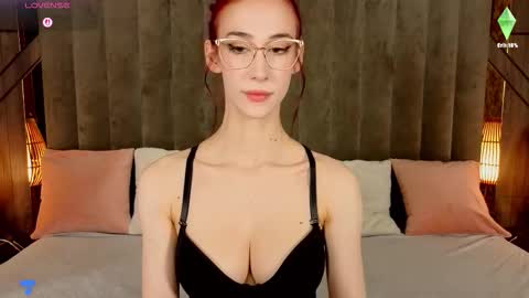 evelyn rush1 online show from 10-27-25, 04:00