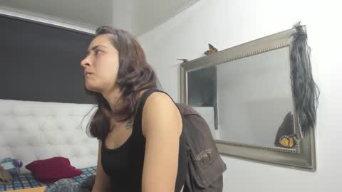 Evelyne online show from 10-09-25, 02:42