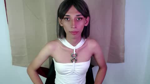 Snapshot of evelynfuck chatting on 06-07-26, 10:46 evelynfuck online show from 06-07-26, 10:46