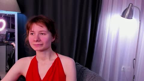 Snapshot of evelynjin_ chatting on 11-05-25, 03:23 Evelyn online show from 11-05-25, 03:23