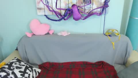 Snapshot of everly_rays chatting on 12-05-24, 04:09 Everly online show from 12-05-24, 04:09