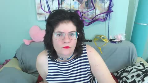 Everly online show from 12-11-24, 06:58