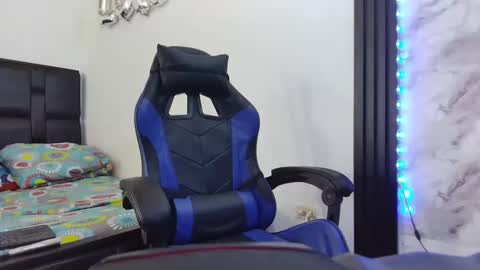 luis online show from 01-11-25, 03:20