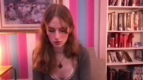 Snapshot of eviecam chatting on 09-17-25, 01:51 Evie3 online show from 09-17-25, 01:51