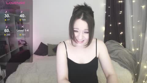 Snapshot of eviecuster chatting on 01-30-25, 09:58 Im gonna be on in 2 hours online show from 01-30-25, 09:58