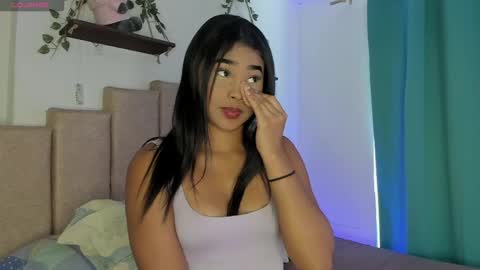 Snapshot of evieh1_ chatting on 05-26-26, 07:10 Ivi Alejandra online show from 05-26-26, 07:10