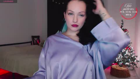 Lessie online show from 12-16-25, 07:30