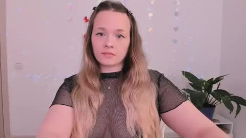 Snapshot of evilla_brill chatting on 05-08-26, 08:41 evilla_brill online show from 05-08-26, 08:41