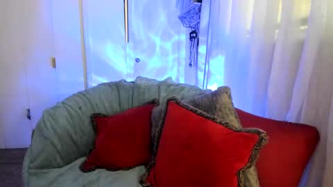 EV Parrish online show from 09-24-25, 01:20