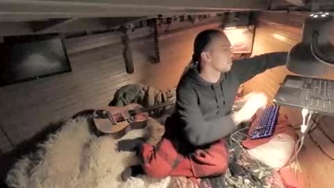 Snapshot of evpierce chatting on 02-04-26, 11:16 EvPierce online show from 02-04-26, 11:16