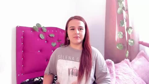 Snapshot of evy_orange1 chatting on 12-07-24, 01:40 EVY online show from 12-07-24, 01:40