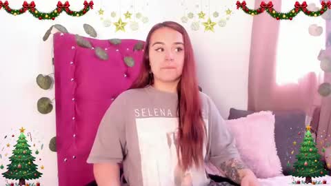 Snapshot of evy_orange1 chatting on 12-16-24, 03:00 EVY online show from 12-16-24, 03:00