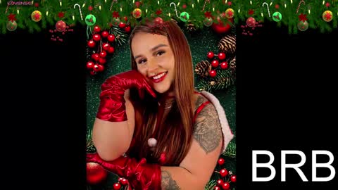 Snapshot of evy_orange1 chatting on 12-21-24, 05:18 EVY online show from 12-21-24, 05:18