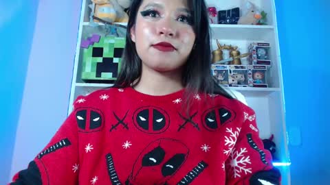 Im Evy online show from 12-26-24, 04:10