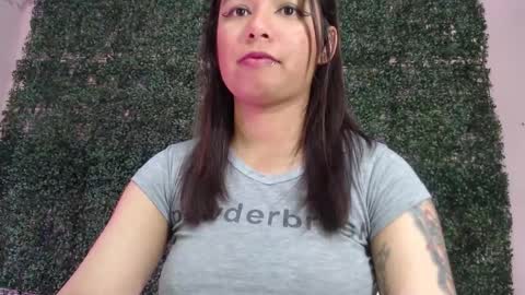 Im Evy online show from 02-13-26, 04:58