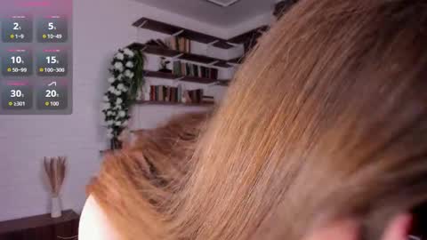 Snapshot of excellent_vibe chatting on 04-30-26, 09:30 Ann online show from 04-30-26, 09:30