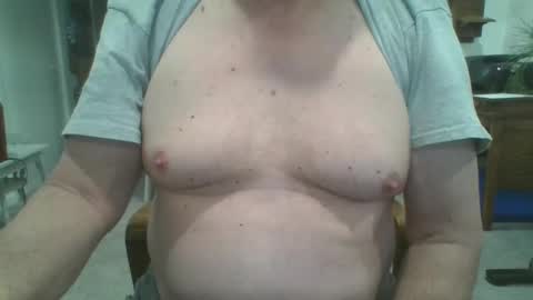 Snapshot of excitacbleguy9 chatting on 12-20-24, 01:43 was excitablyguy hacked online show from 12-20-24, 01:43