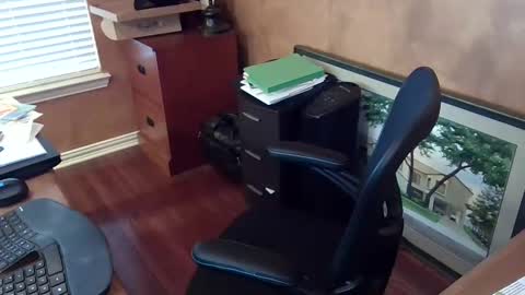 Snapshot of exhibitman69_ldb chatting on 01-20-25, 10:48 exhibitman69_ldb online show from 01-20-25, 10:48