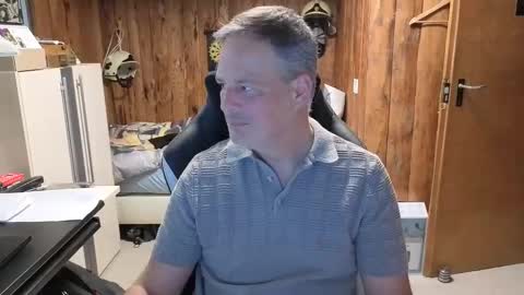 exibe1219 online show from 02-11-25, 10:48