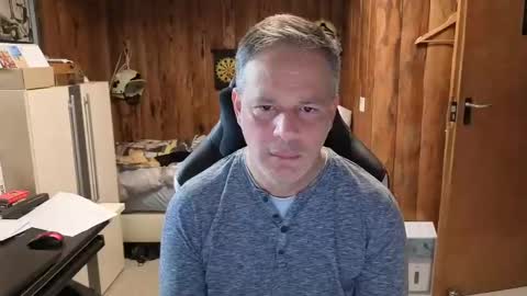 exibe1219 online show from 02-15-25, 10:00