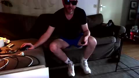 Snapshot of exibist79 chatting on 11-13-25, 08:13 exibist79 online show from 11-13-25, 08:13