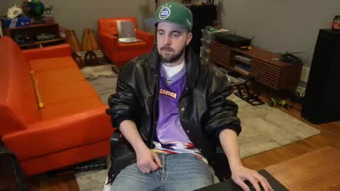 Snapshot of exjockstud chatting on 09-29-25, 02:16 exjockstud online show from 09-29-25, 02:16