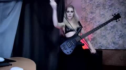 my real name is Irene but Exo is oke too  online show from 09-08-25, 09:36