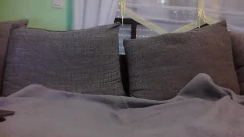 mi insta maddin 5011 online show from 10-27-25, 08:29