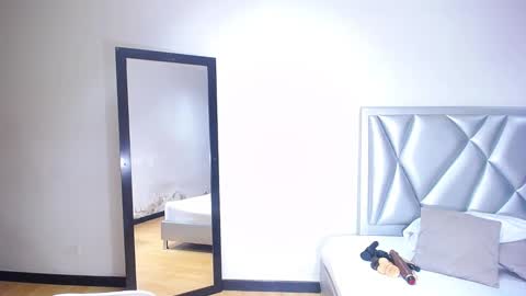 exotic_karmella online show from 12-24-24, 07:22