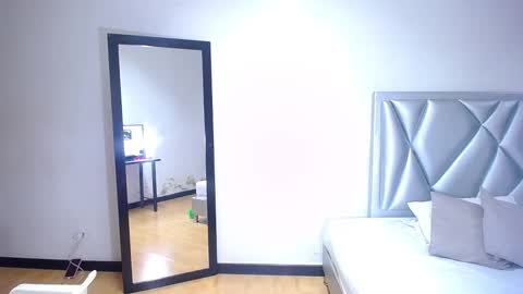 exotic_karmella online show from 02-01-25, 02:37