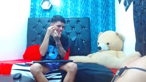 Snapshot of exotichot_couple chatting on 01-24-25, 03:43 exotichot_couple online show from 01-24-25, 03:43