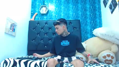 Snapshot of exotichot_couple chatting on 02-23-25, 09:05 exotichot_couple online show from 02-23-25, 09:05