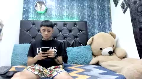 exotichot_couple online show from 01-07-26, 09:28