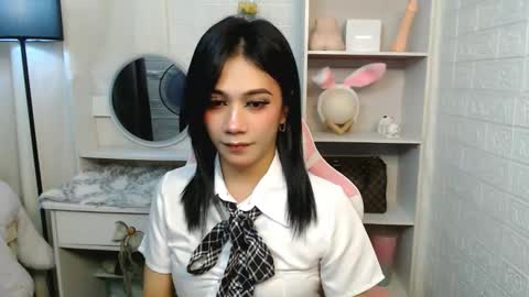 exotictssavie online show from 02-10-25, 10:20