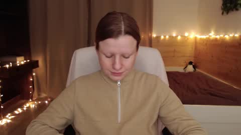 Crystal online show from 03-11-25, 06:41