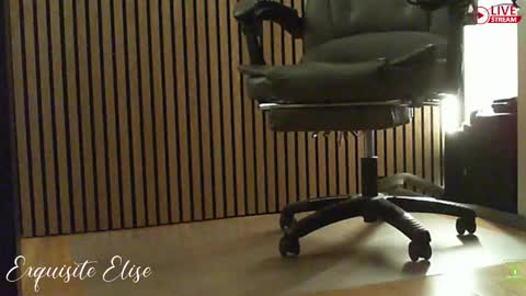 Elise online show from 02-09-26, 05:39