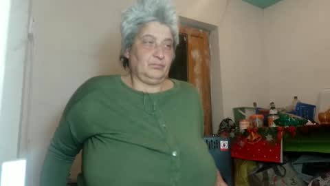 Snapshot of exquisitemature chatting on 01-14-25, 10:44 ExquisiteMature online show from 01-14-25, 10:44