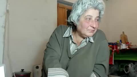 Snapshot of exquisitemature chatting on 02-10-25, 05:41 ExquisiteMature online show from 02-10-25, 05:41