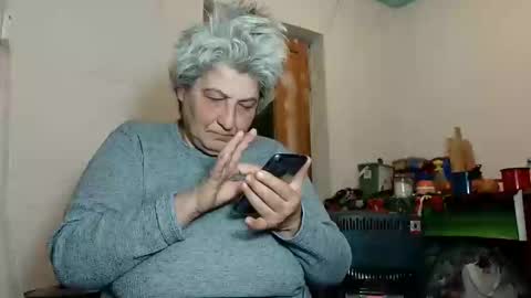 Snapshot of exquisitemature chatting on 02-15-25, 12:01 ExquisiteMature online show from 02-15-25, 12:01