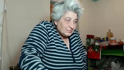 Snapshot of exquisitemature chatting on 02-16-25, 02:21 ExquisiteMature online show from 02-16-25, 02:21