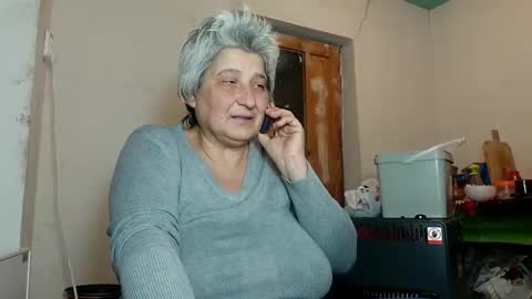 Snapshot of exquisitemature chatting on 02-18-25, 06:37 ExquisiteMature online show from 02-18-25, 06:37