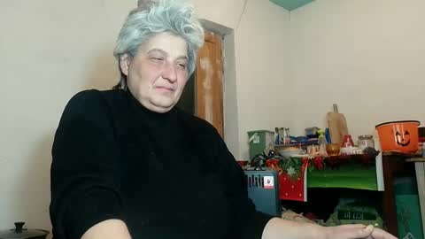 Snapshot of exquisitemature chatting on 02-19-25, 07:27 ExquisiteMature online show from 02-19-25, 07:27