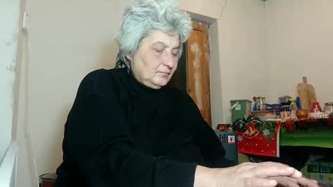 Snapshot of exquisitemature chatting on 02-20-25, 01:36 ExquisiteMature online show from 02-20-25, 01:36