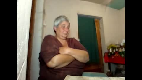 Snapshot of exquisitemature chatting on 10-07-25, 12:35 ExquisiteMature online show from 10-07-25, 12:35