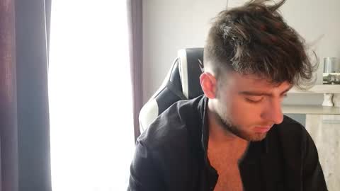 Snapshot of exstayz chatting on 10-03-25, 05:48 Sweetheart online show from 10-03-25, 05:48