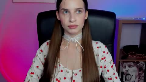 Snapshot of extasy_maya chatting on 11-12-25, 07:53 Maya online show from 11-12-25, 07:53