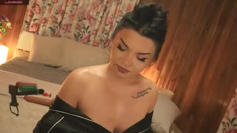 Snapshot of extra_topping chatting on 02-20-26, 05:13 extra_topping online show from 02-20-26, 05:13