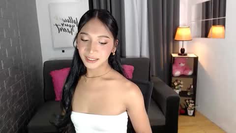 Snapshot of extremejamie chatting on 01-06-26, 04:43 extremejamie online show from 01-06-26, 04:43