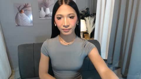 Snapshot of extremejamie chatting on 03-03-26, 01:17 extremejamie online show from 03-03-26, 01:17