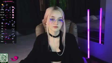 Snapshot of exxxcore_ chatting on 10-23-25, 10:58 exxxcore_ online show from 10-23-25, 10:58